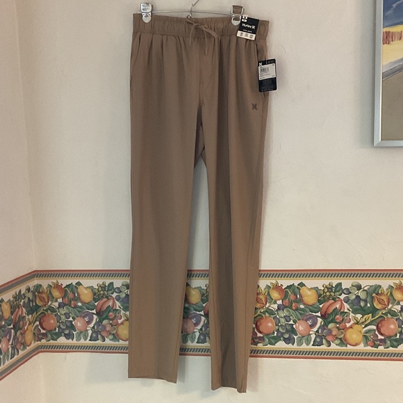 Hurley Other - Hurley Active Jogger Exist New Lt Warp Knit Pant, Size M, Bristlecone/Tan, NWT